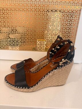 Valentino Black Leather Espadrille Wedge Sandals with Gold Rockstud size 40!